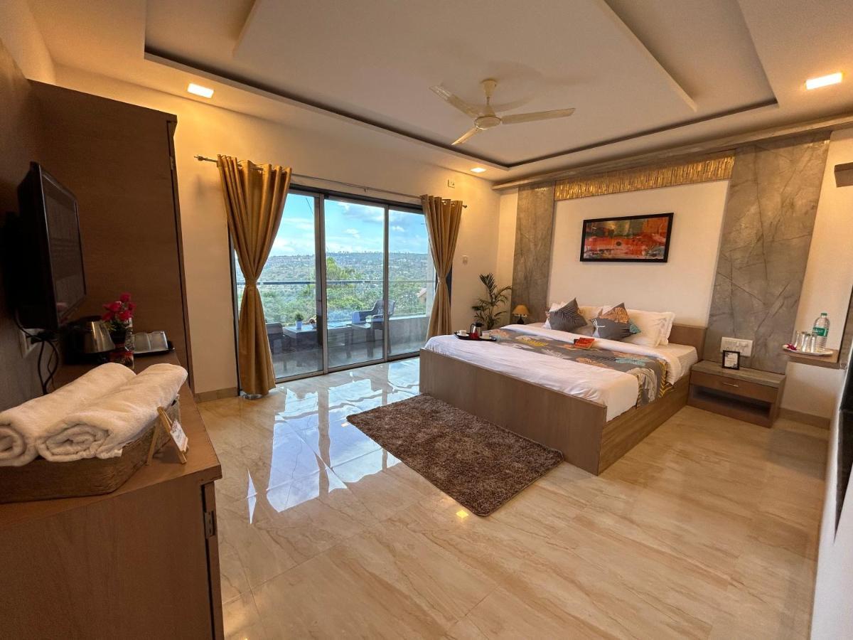 Divine Resort - Mahabaleshwar Pānchgani Exterior foto